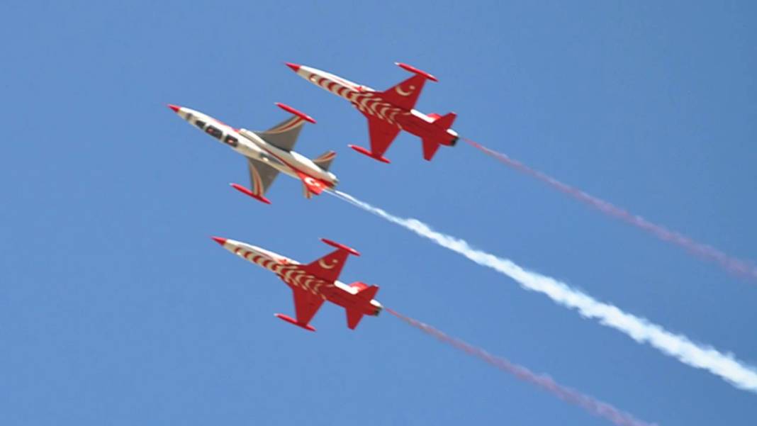 Türk Yıldızları bu kez onur gününde Konya'yı gururlandırdı 3